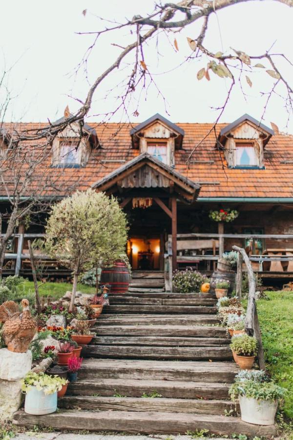 Hotel Gresna Pilnica Klenovnik Zewnętrze zdjęcie